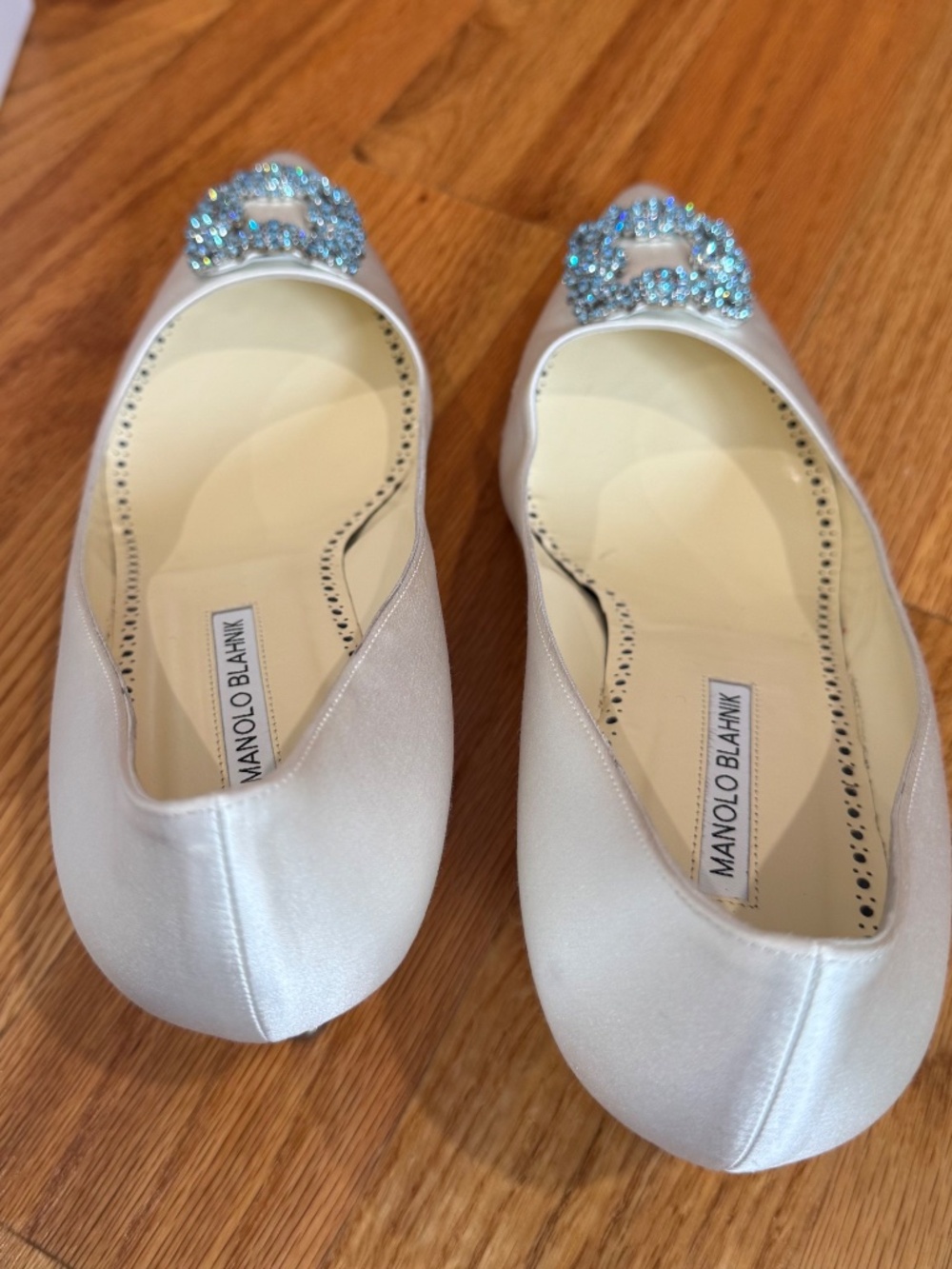 Manolo Blahnik Hangisi Bride 50 White Satin Pumps Size 43 US 13 - Picture 9 of 16